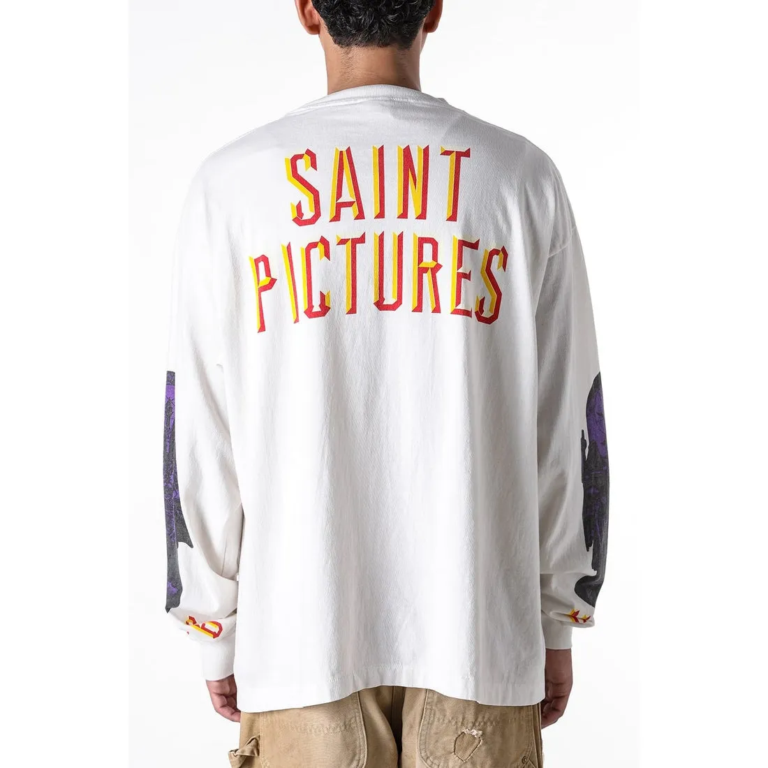 SAINT Mxxxxxx SAINT PICTURES L/S TEE/WHITE Columbia Pictures SAINT Goddess Long Sleeve Off-White S-XL Pays tribute to the Columbia Pictures Title Goddess. Full of fun. Ready-made clothes are washed. The texture is soaring. Authentic level printing is restored. Look for cylindrical seamless fabrics. It is almost meaningless if it is not a cylindrical fabric.